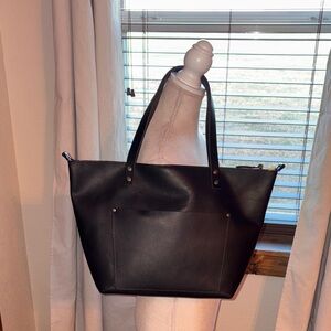 Portland leather goods large zip tote in black bnnu and kept in closet npns home